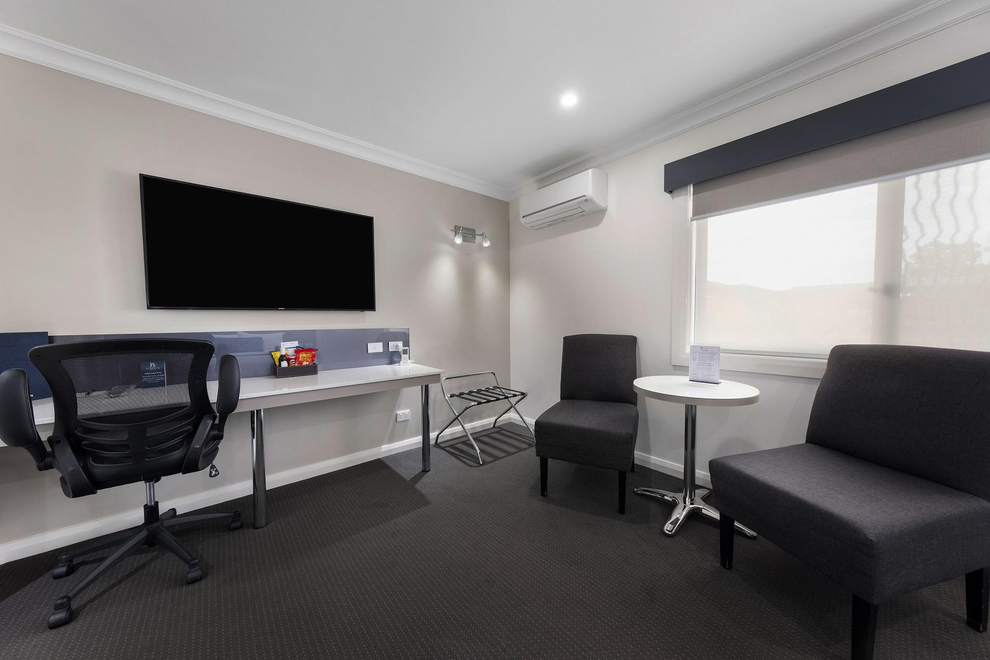 Bluegum Dubbo (Adults Only)モーテル エクステリア 写真